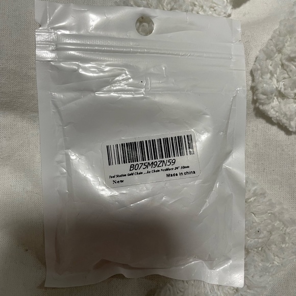 NWT Amazon TOOL GADGET Gold Chain Necklace, 24” - Picture 8 of 9